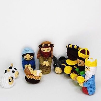 Christmas Amigurumi: 30 Patterns to crochet Christmas Amigurumis - Image 5