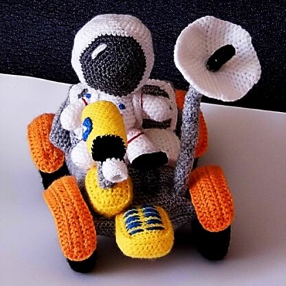 Lunar Rover + UFO Amigurumi Patterns - Image 4
