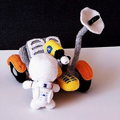 Lunar Rover and Astronaut Amigurumi Patterns - Image 3