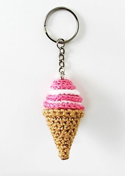 Amigurumi Keychains: 50 Patterns - Image 2