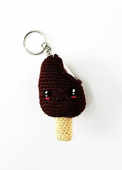 Amigurumi Keychains: 50 Patterns - Image 27