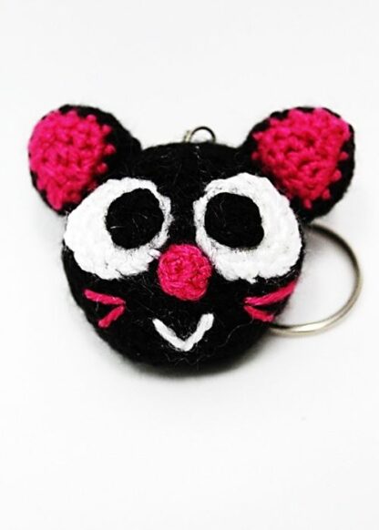 Amigurumi Keychains: 50 Patterns - Image 38