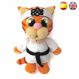 Aki, the Karateka Cat Amigurumi Pattern