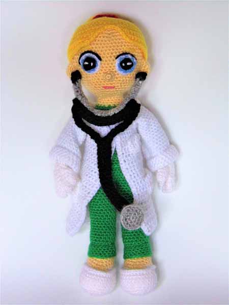 female doctor amigurumi pattern