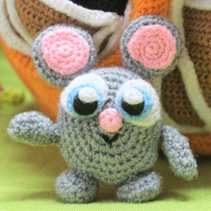 Pumpkin House Amigurumi Pattern - Image 5