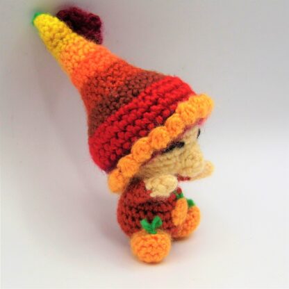 Autumn Gnomes: 12 Patterns to crochet Autumn Amigurumis - Image 9
