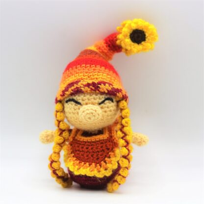 Autumn Gnomes: 12 Patterns to crochet Autumn Amigurumis - Image 5