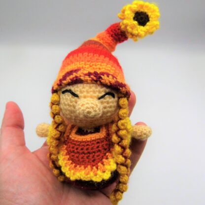Autumn Gnomes: 12 Patterns to crochet Autumn Amigurumis - Image 30