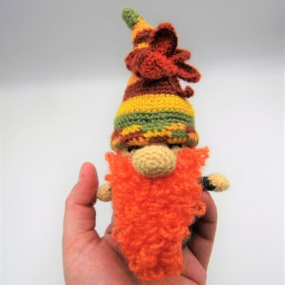 Autumn Gnomes: 12 Patterns to crochet Autumn Amigurumis - Image 29