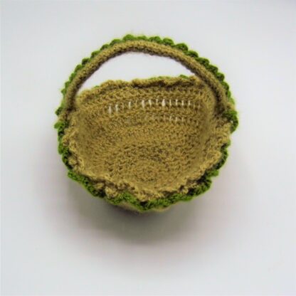 Autumn Gnomes: 12 Patterns to crochet Autumn Amigurumis - Image 28