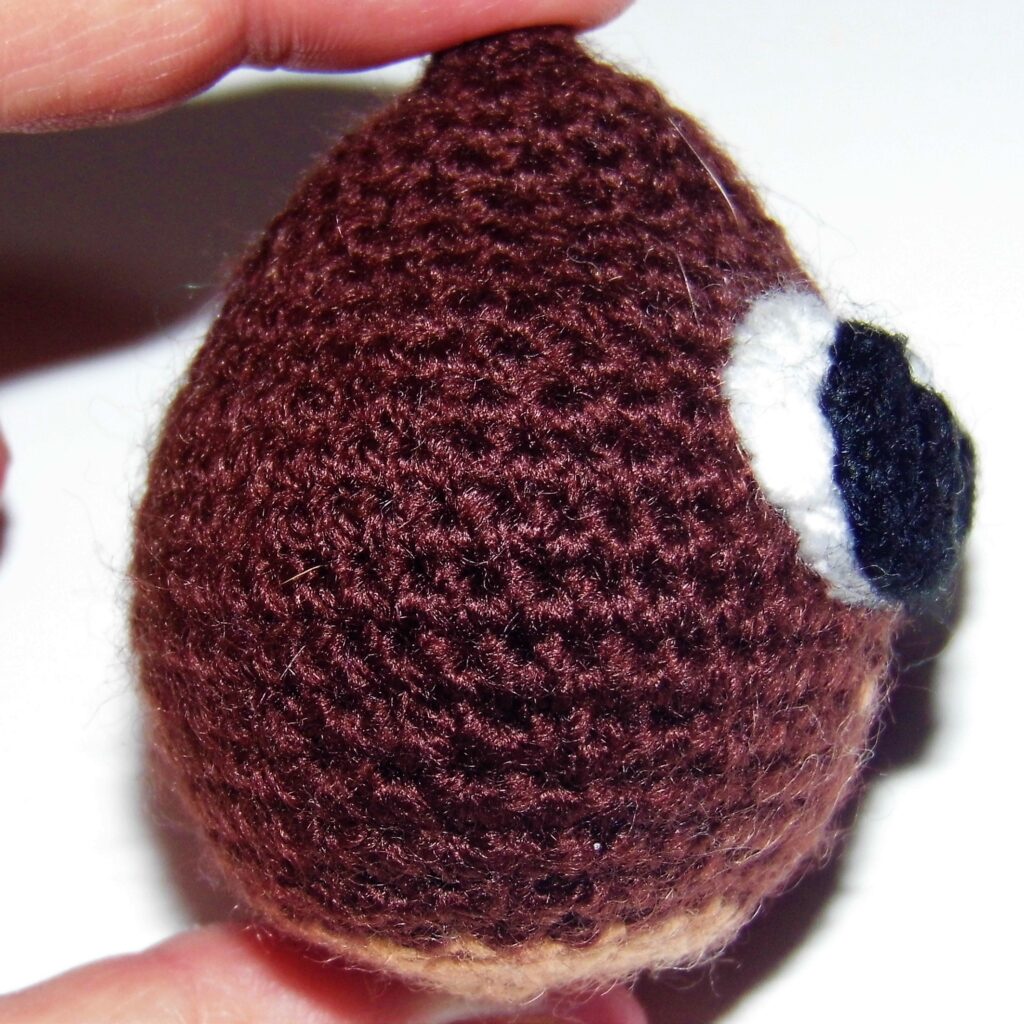 Chestnut amigurumi pattern