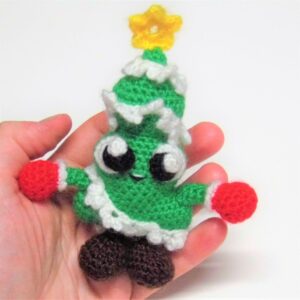 Kawaii Christmas tree amigurumi pattern