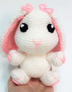 My first amigurumi: Bunny Pattern