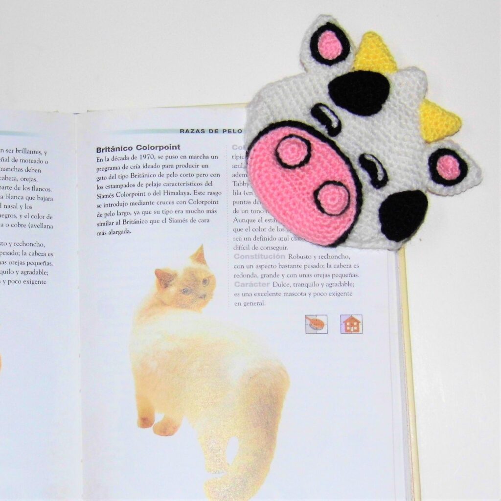 Little Cow Bookmark Amigurumi Pattern