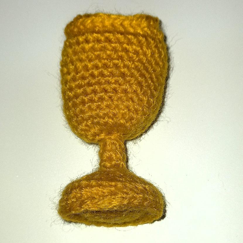 Trophy Amigurumi pattern